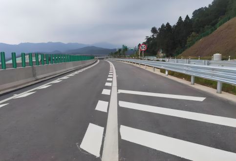 湖南省高速公路安全評(píng)價(jià)_高速涉路安評(píng)公司編制保障公路安全質(zhì)量技術(shù)評(píng)價(jià) 湖南省高速公路安全評(píng)價(jià)_高速涉路安評(píng)公司編制保障公路安全質(zhì)量技術(shù)評(píng)價(jià)